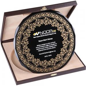 Kutulu Kristal Plaket ( 25 x 25 cm )